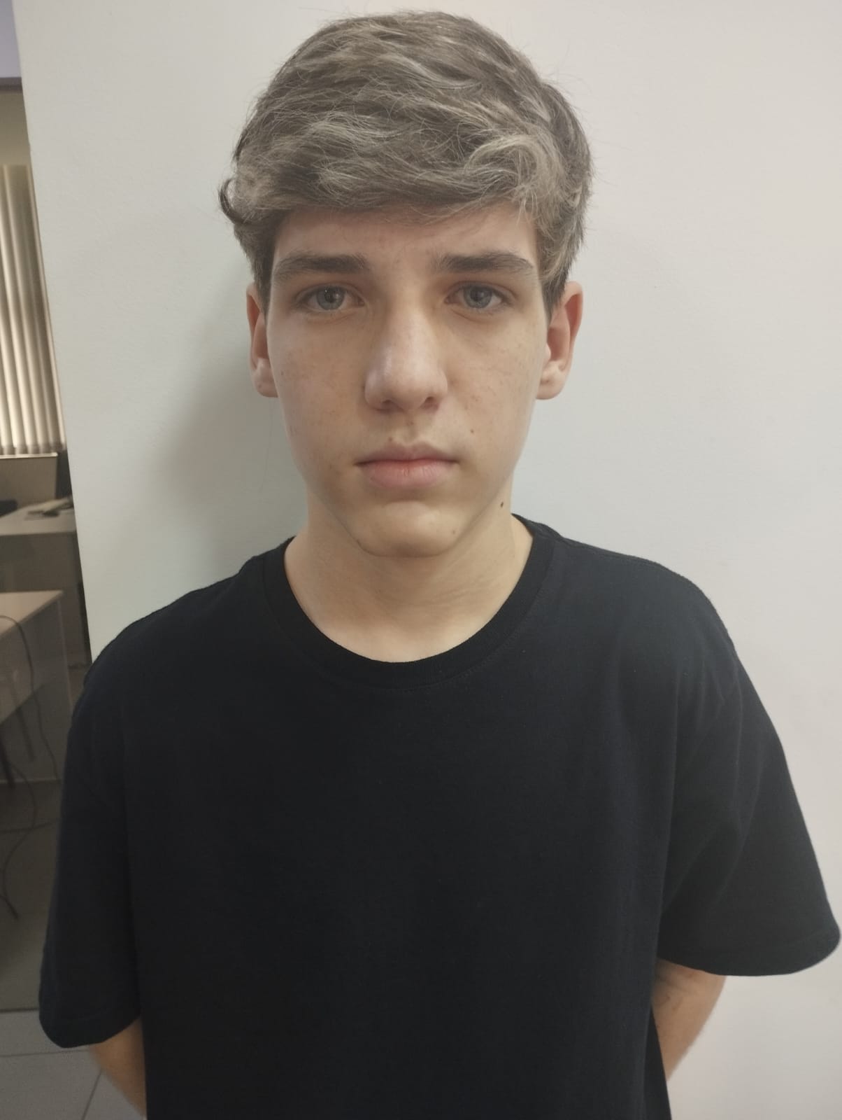 SELETRA EMPREGADO