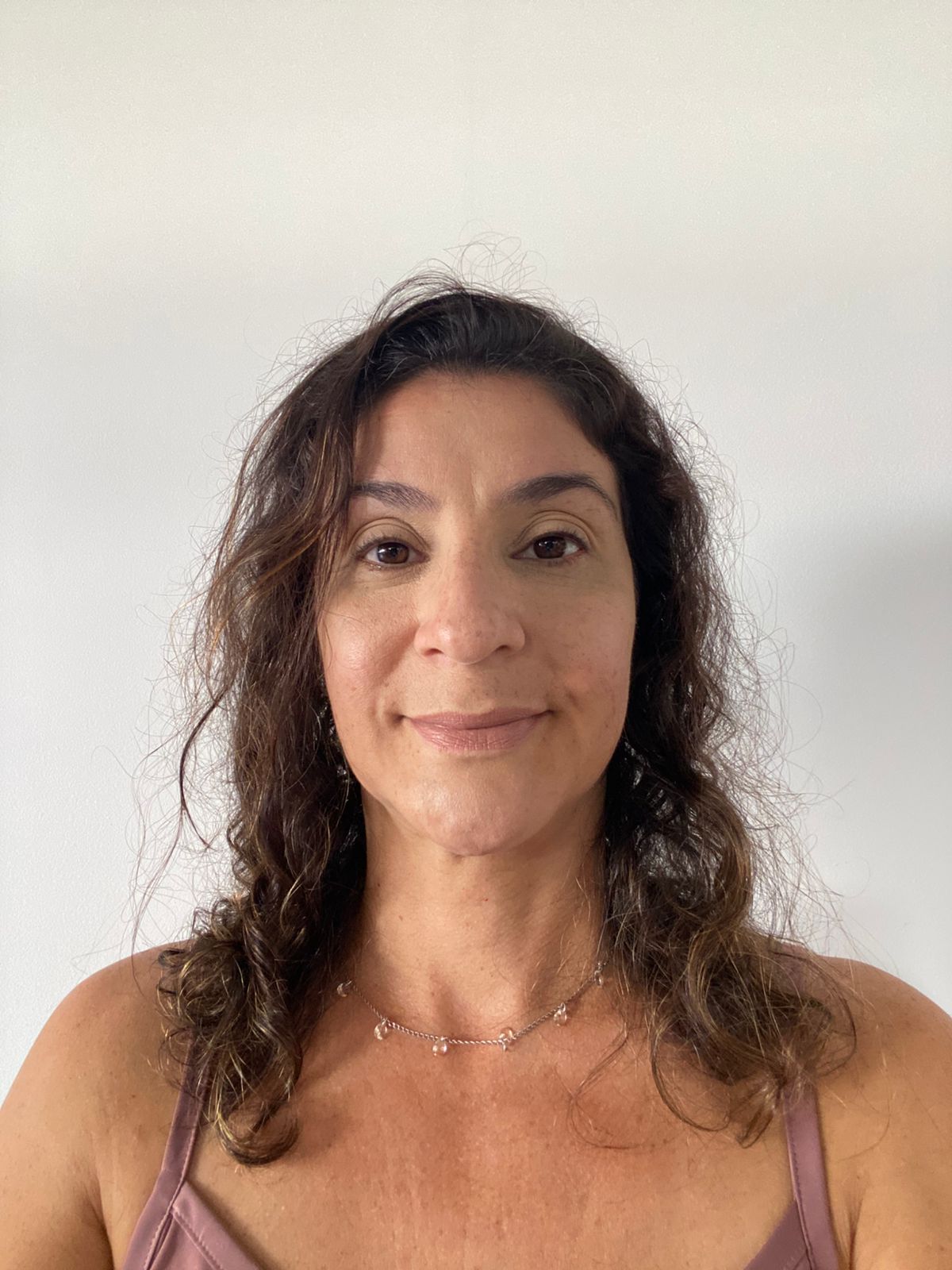 SELETRA EMPREGADO