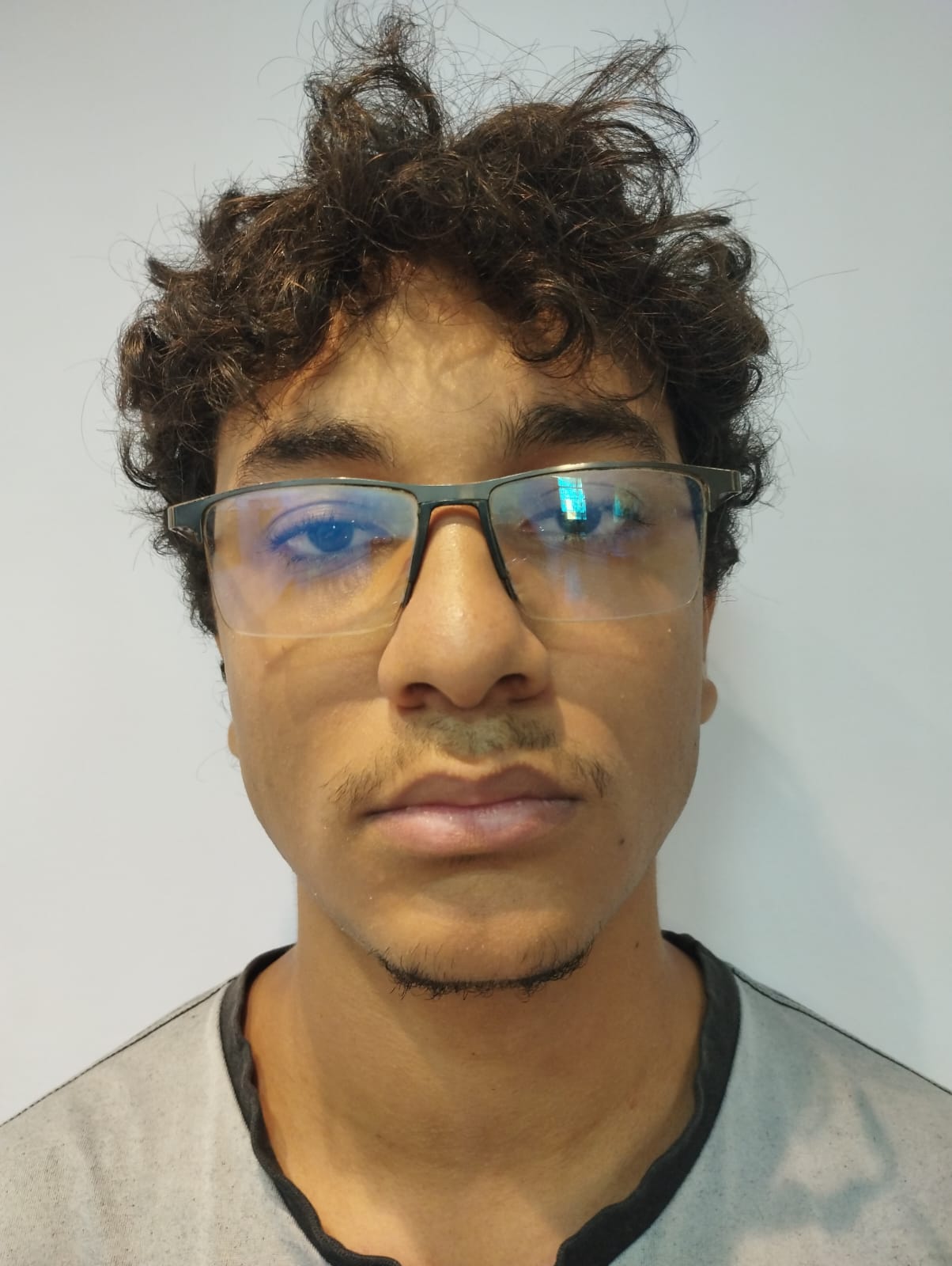 SELETRA EMPREGADO