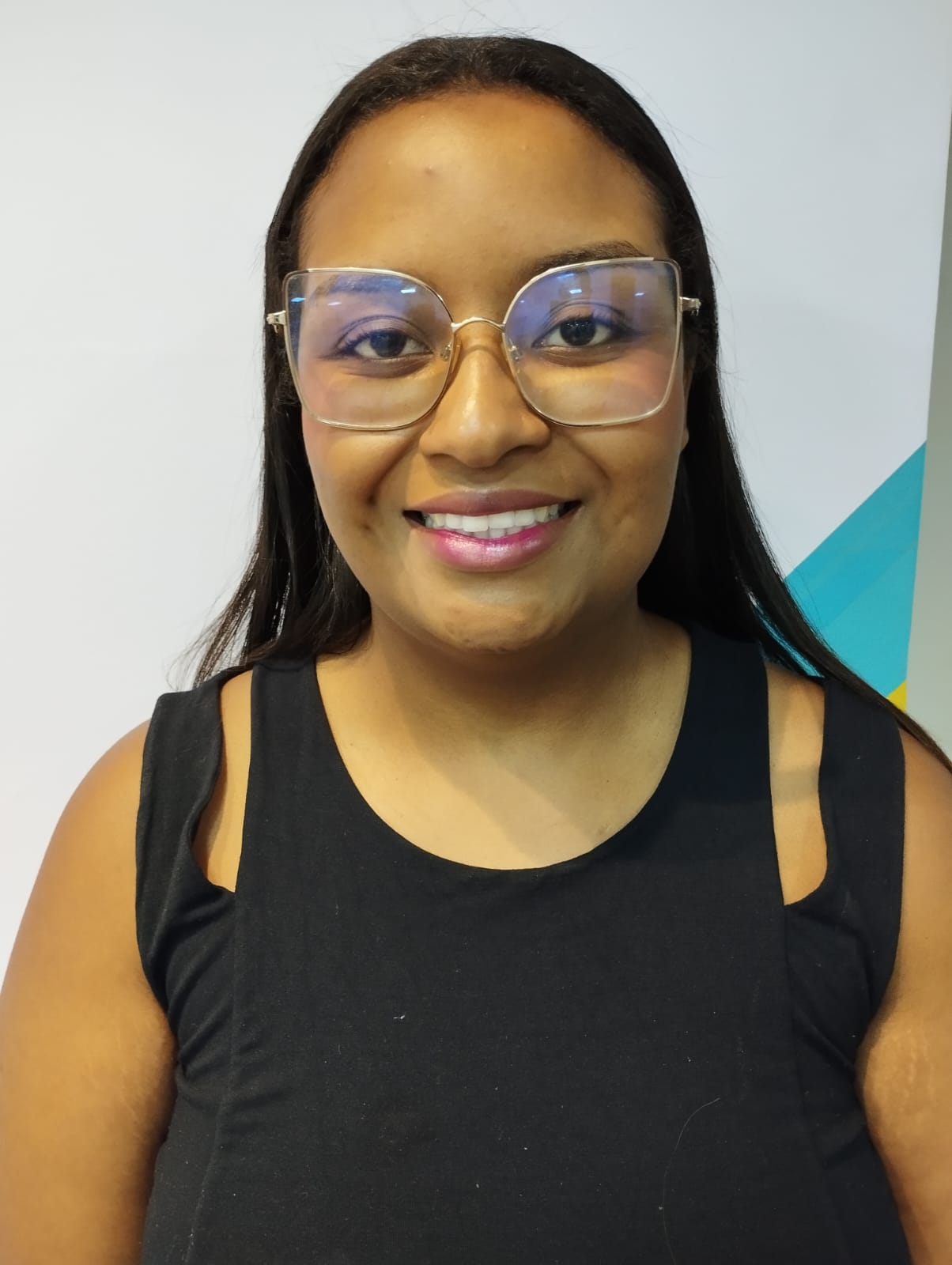 SELETRA EMPREGADO