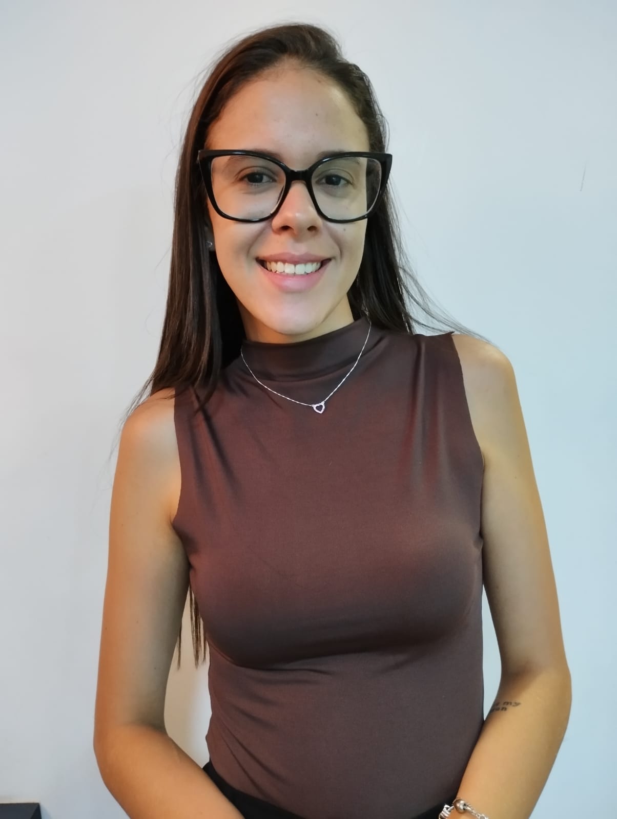 SELETRA EMPREGADO