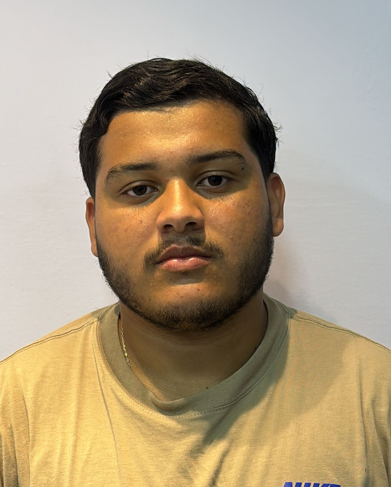SELETRA EMPREGADO
